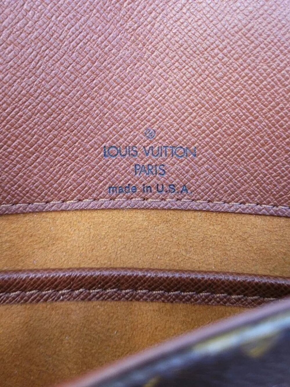 Louis Vuitton Musette Tango Shoulder Bag - Picture 6 of 16